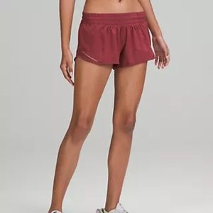 NWT Lululemon Hotty hot shorts